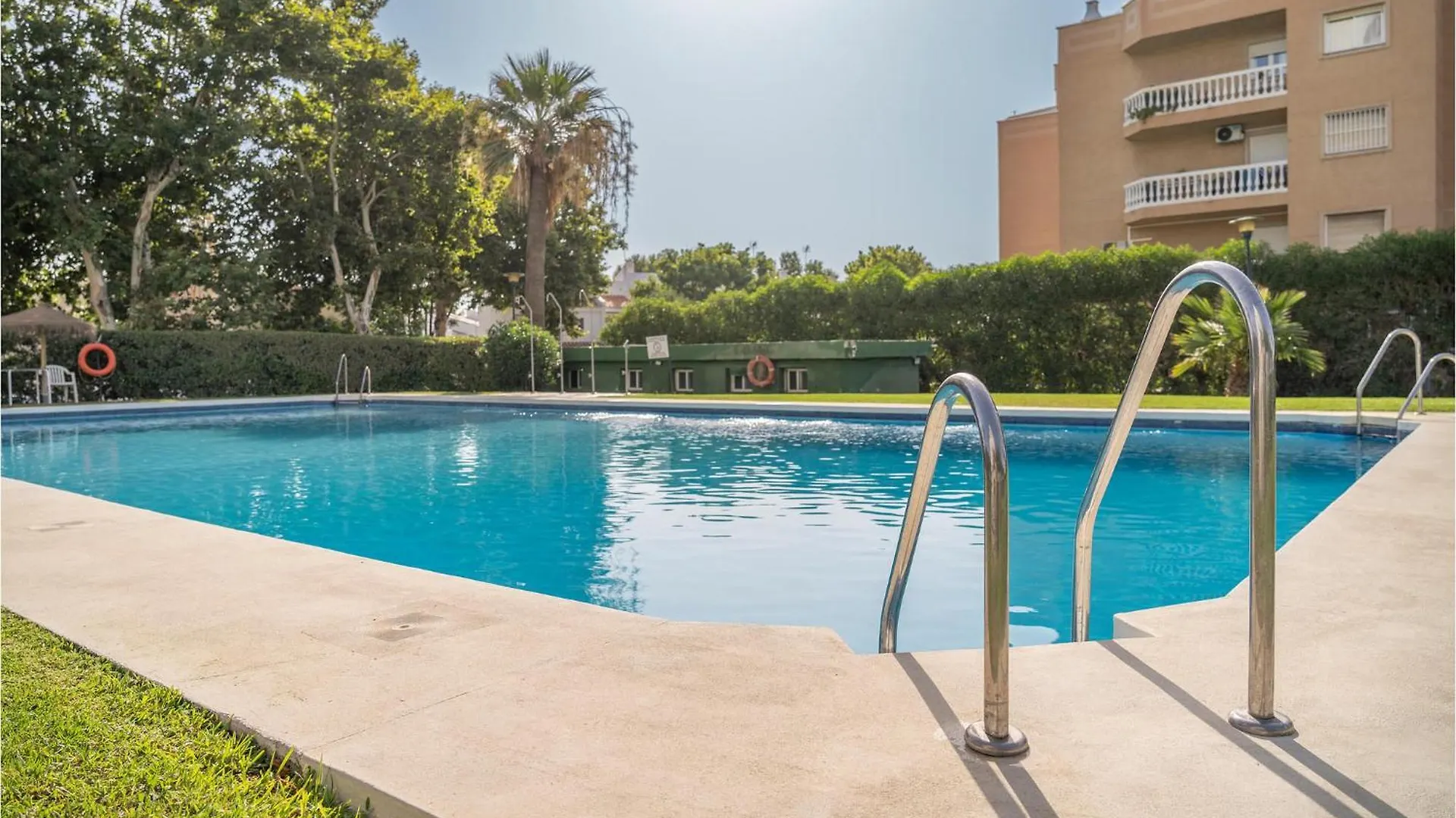 Gorgeous Apartment In Malaga With House Sea View
